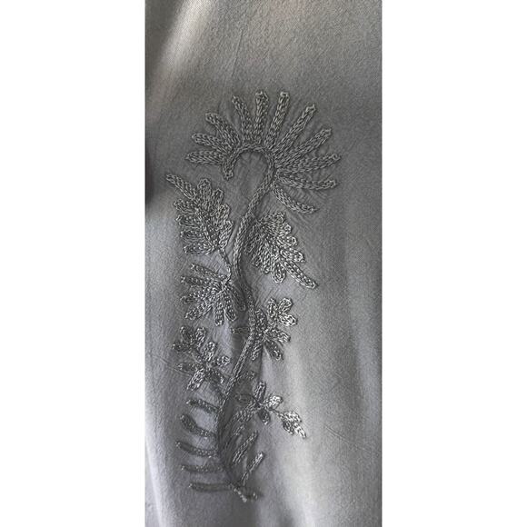 Coline Floral Embroidered Dress Gray Viscose Rayon Size 3XL Boho Short Sleeve - Picture 3 of 6